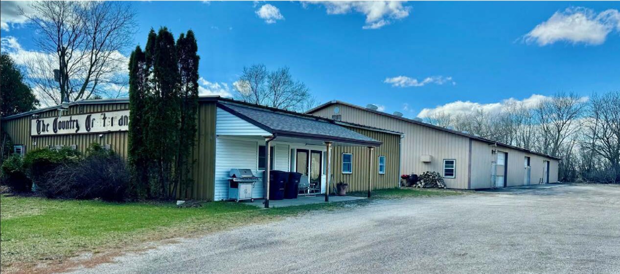 129 N Oakridge Dr, North Prairie, WI à vendre Photo du bâtiment- Image 1 de 10