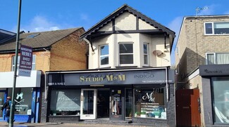 Plus de détails pour 790 Christchurch Rd, Bournemouth - Vente au détail à louer