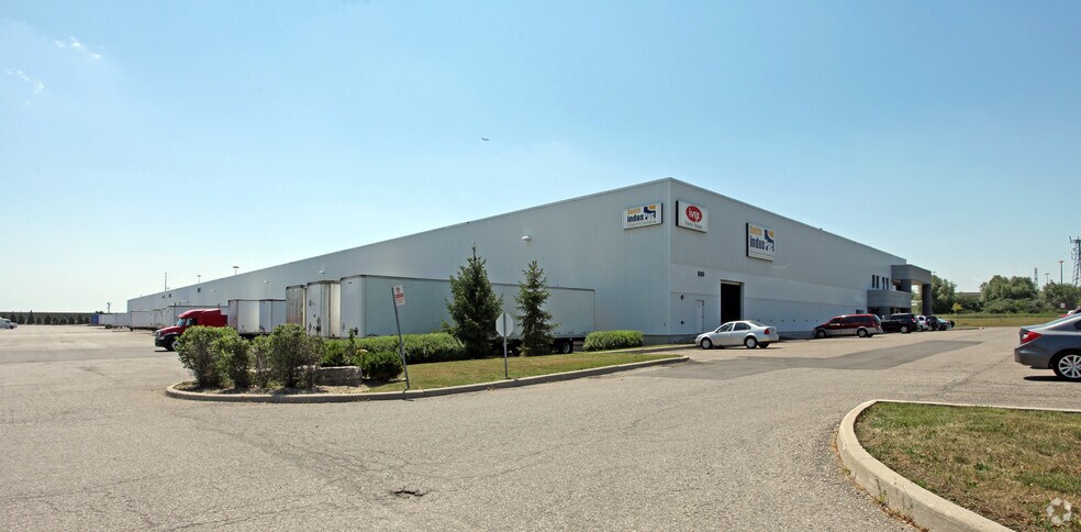 930 Britannia Rd E, Mississauga, ON à louer - Photo du bâtiment - Image 2 de 2