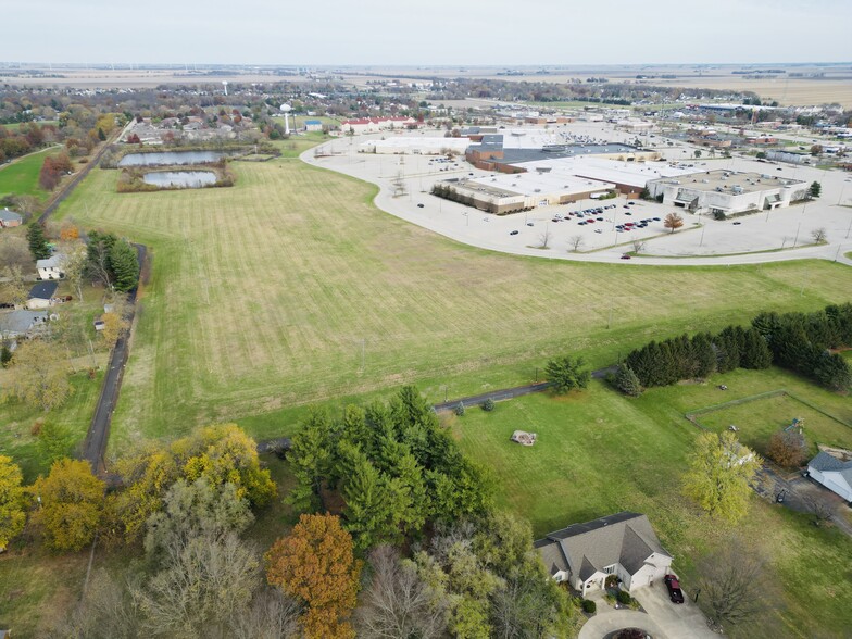 Hickory Point Mall, Forsyth, IL for sale - Building Photo - Image 3 of 6