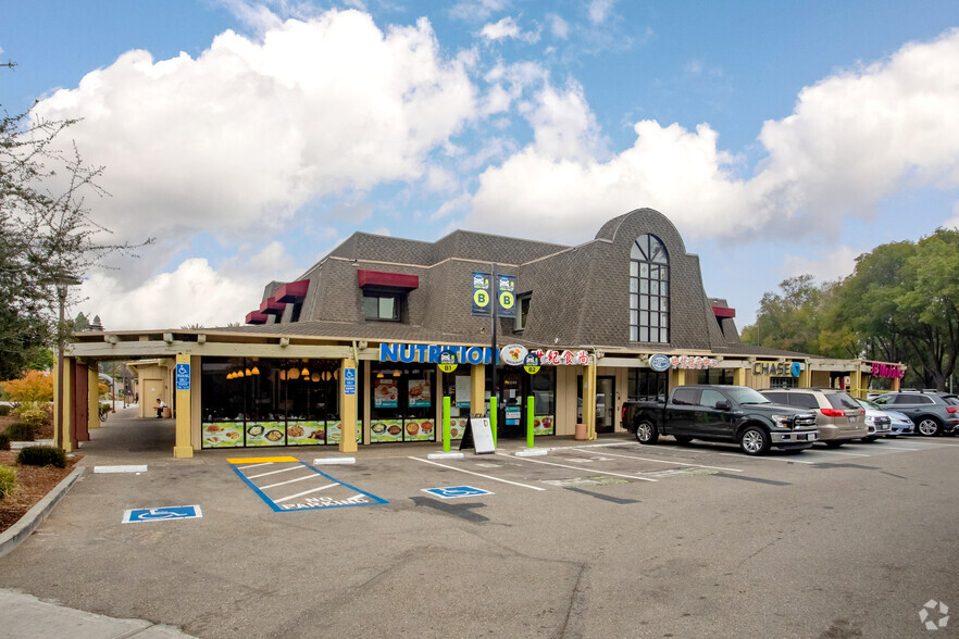 10801-11111 N Wolfe Rd, Cupertino, CA for lease - Building Photo - Image 2 of 7