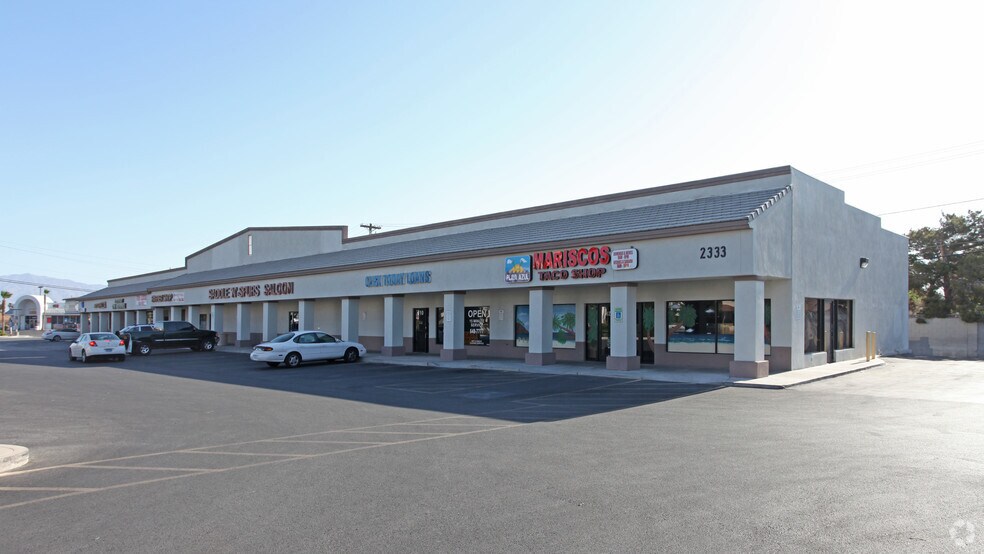 2333-2339 N Jones Blvd, Las Vegas, NV à louer - Photo principale - Image 1 de 6