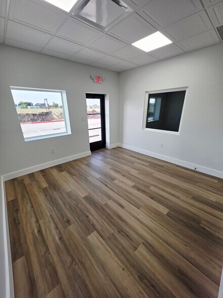11379 Farmington Rd, Van Alstyne, TX à louer - Photo intérieure - Image 2 de 7