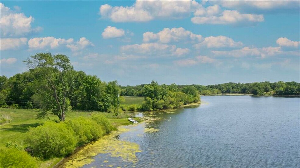 5615 337th St, Albany, MO à vendre - Photo du bâtiment - Image 3 de 5