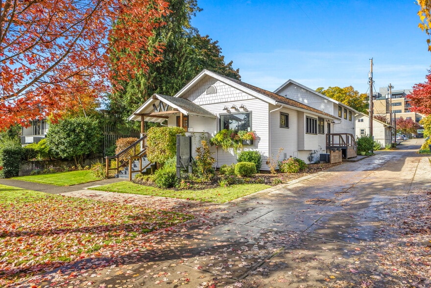 765 Liberty St SE, Salem, OR for sale - Building Photo - Image 3 of 25
