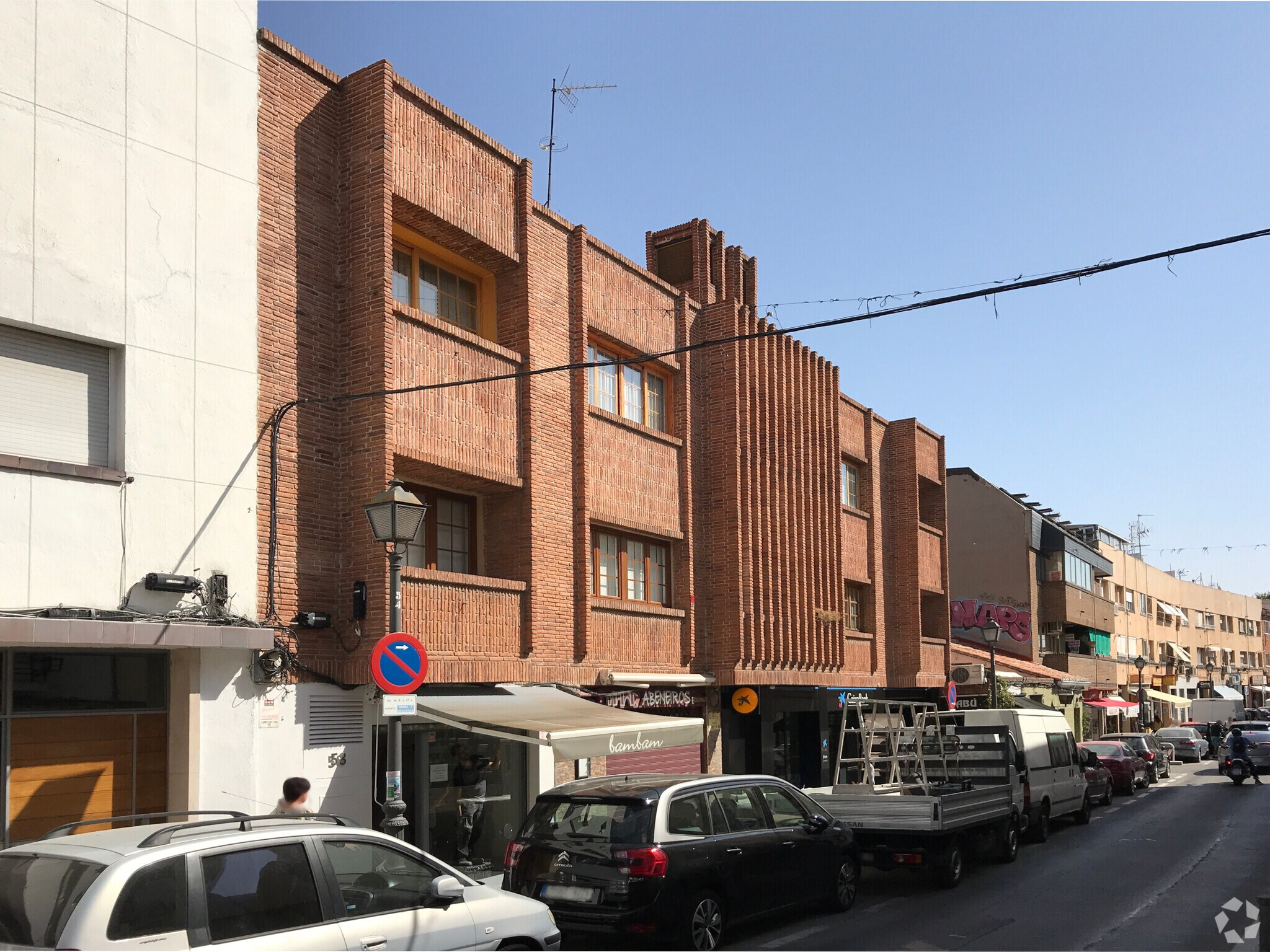 Avenida de la Osa Mayor, 58, Madrid, Madrid à vendre Photo du bâtiment- Image 1 de 3