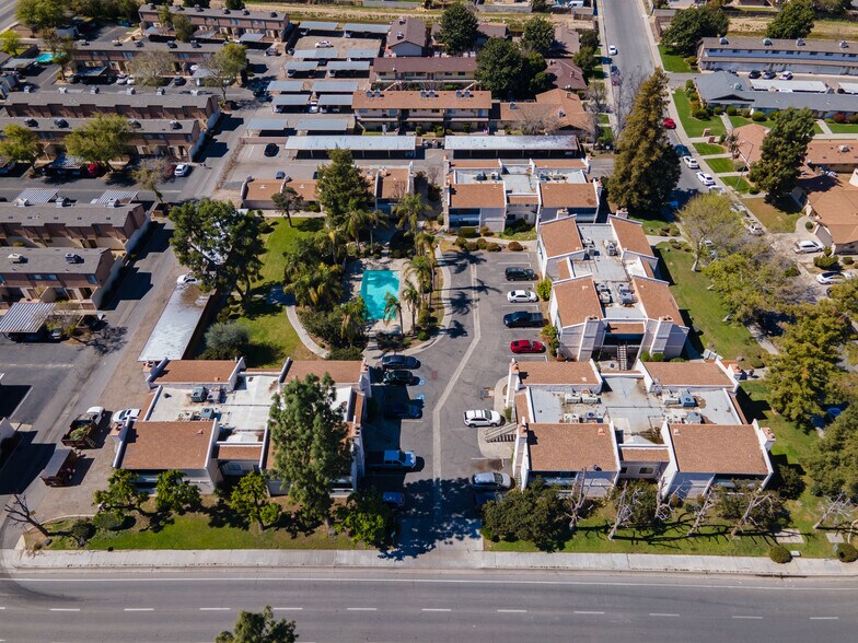 5001 Appleblossom Dr, Bakersfield, CA à vendre - Photo du bâtiment - Image 1 de 30