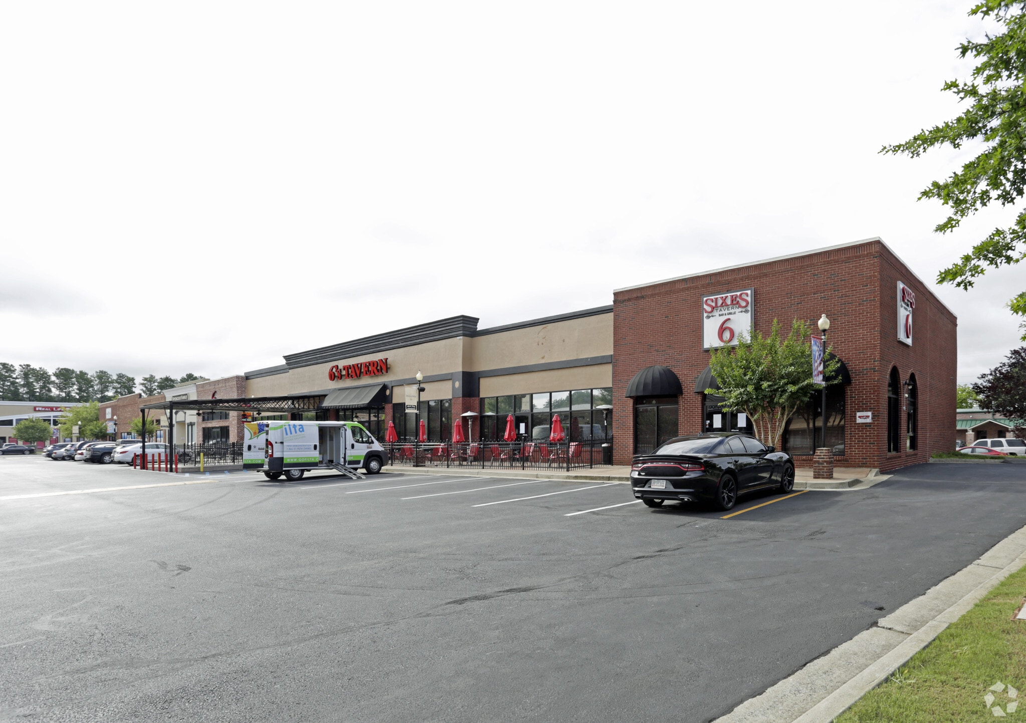 650 Henderson Dr, Cartersville, GA for lease Primary Photo- Image 1 of 7