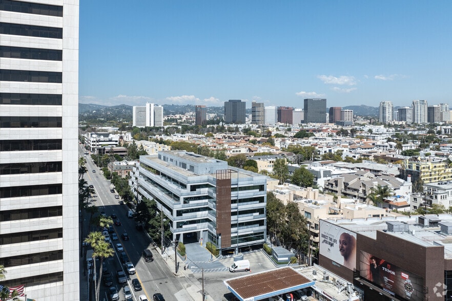 1640 S Sepulveda Blvd, Los Angeles, CA for lease - Building Photo - Image 3 of 25