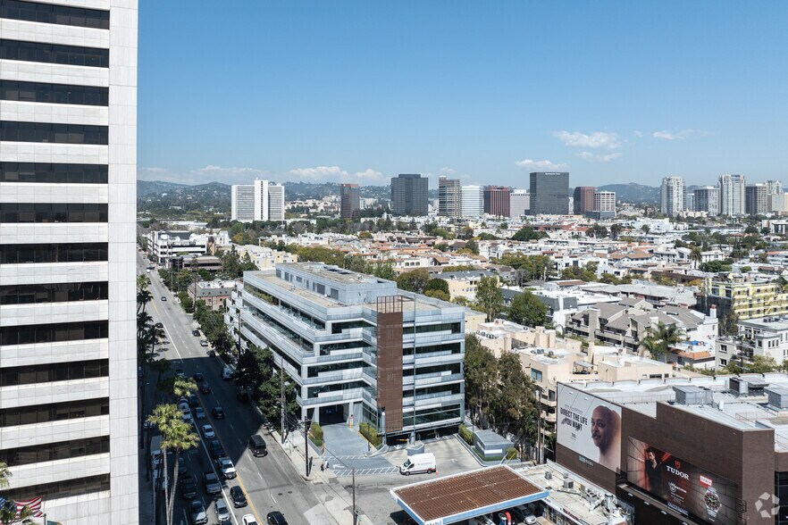 1640 S Sepulveda Blvd, Los Angeles, CA à louer - Photo du bâtiment - Image 3 de 25