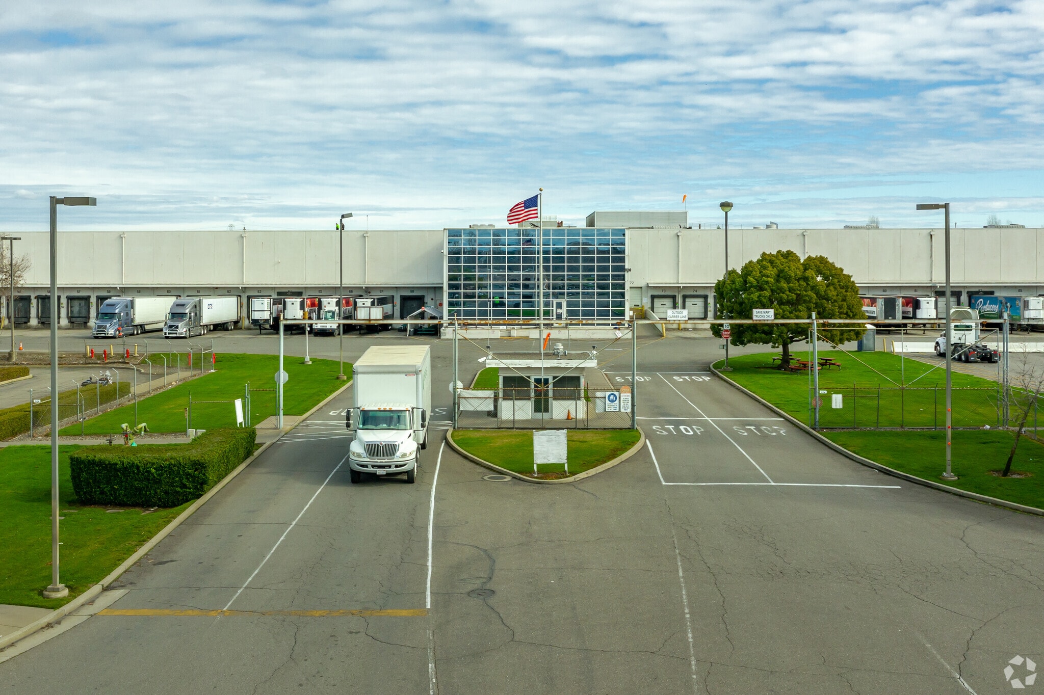 9999 Niblick Dr, Roseville, CA for lease Primary Photo- Image 1 of 7