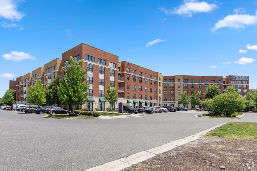 9300 Lottsford Rd, Largo, MD à louer - Photo principale - Image 1 de 32