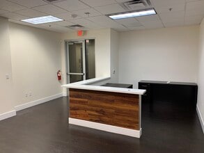 8905 W Post Rd, Las Vegas, NV à louer Photo intérieure- Image 2 de 13