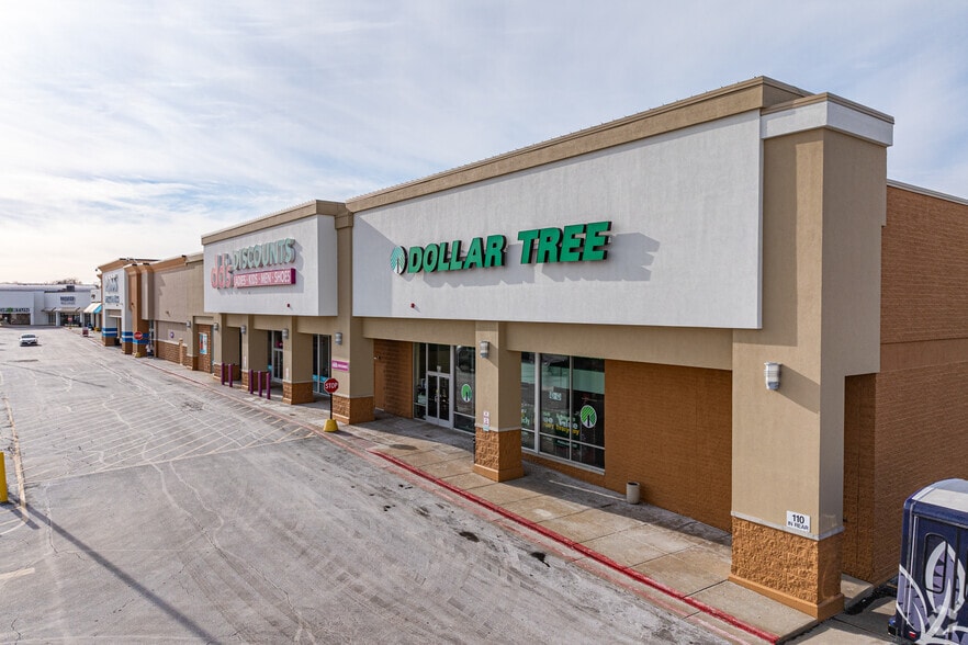 Rt 31 & Indian Trail Rd, Aurora, IL for lease - Primary Photo - Image 2 of 3