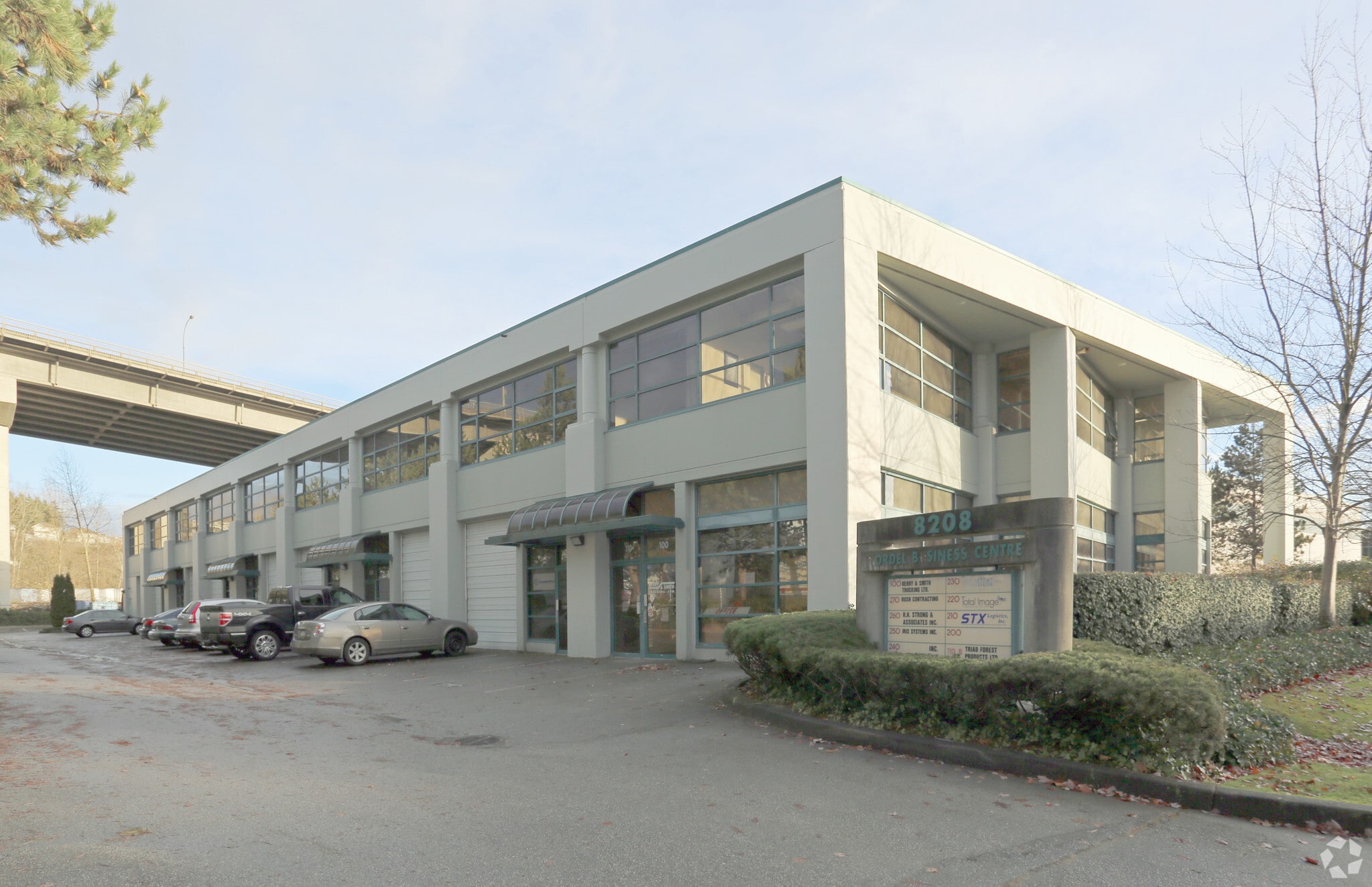 8208 Swenson Way, Delta, BC à vendre Photo du bâtiment- Image 1 de 9