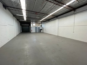 124-126 Keys Rd, Cheltenham for lease Interior Photo- Image 2 of 2