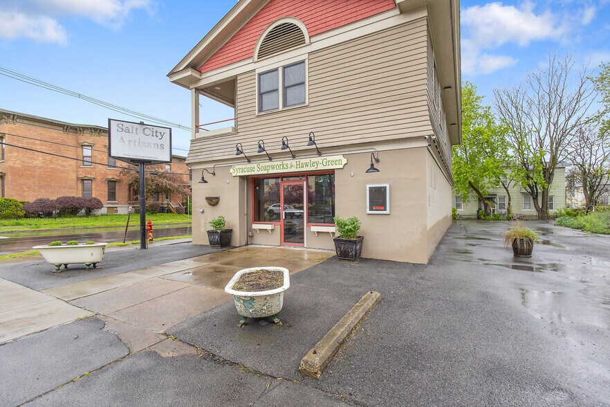 226 Hawley Ave, Syracuse, NY à vendre - Photo du bâtiment - Image 2 de 32