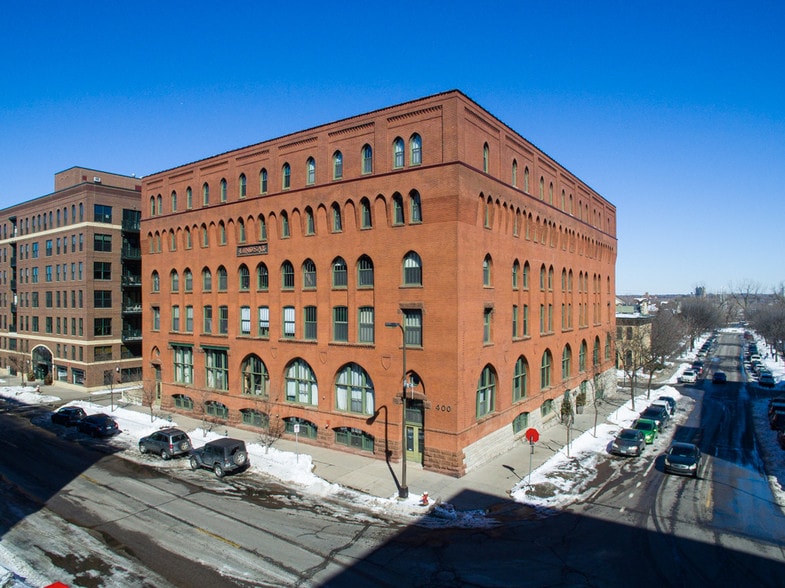 400 N 1st St, Minneapolis, MN à louer - Photo du bâtiment - Image 3 de 9