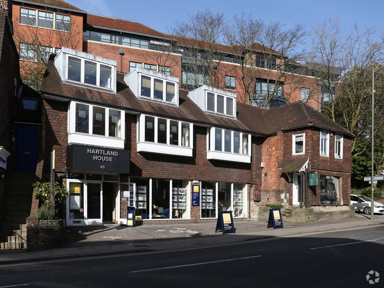 45 Church St, Reigate à vendre - Photo principale - Image 1 de 1