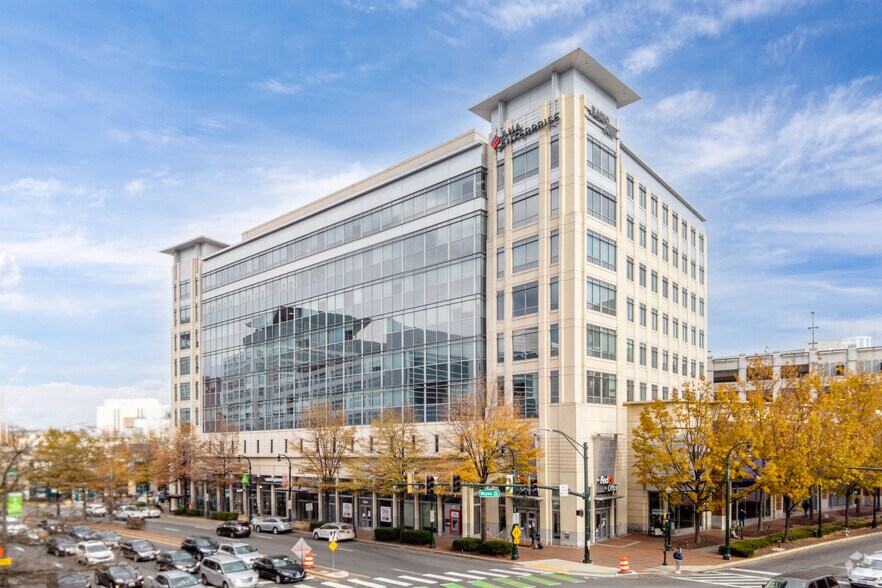 8501-8517 Georgia Ave, Silver Spring, MD à louer - Photo du bâtiment - Image 1 de 4