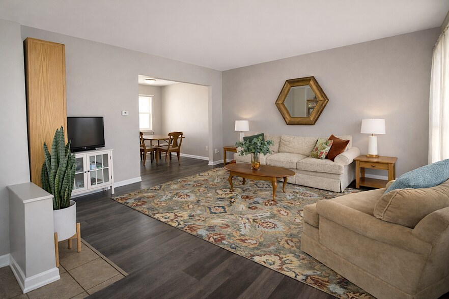 25 Maynard Ct, Pontiac, MI à vendre - Photo du bâtiment - Image 3 de 22