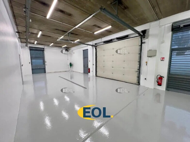 Industriel dans Roissy-en-France à louer - Photo intérieure - Image 3 de 8