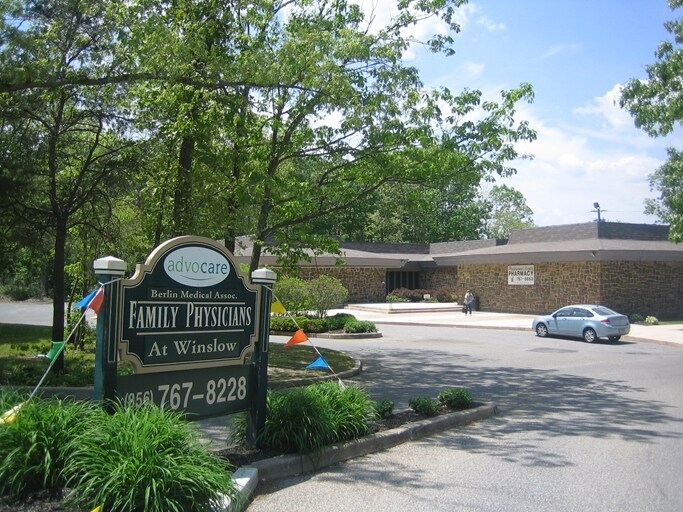 339 N Route 73, Berlin, NJ à louer Photo principale- Image 1 de 41