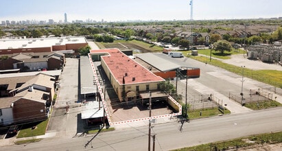 3007 Crossview Dr, Houston, TX for sale Interior Photo- Image 1 of 2