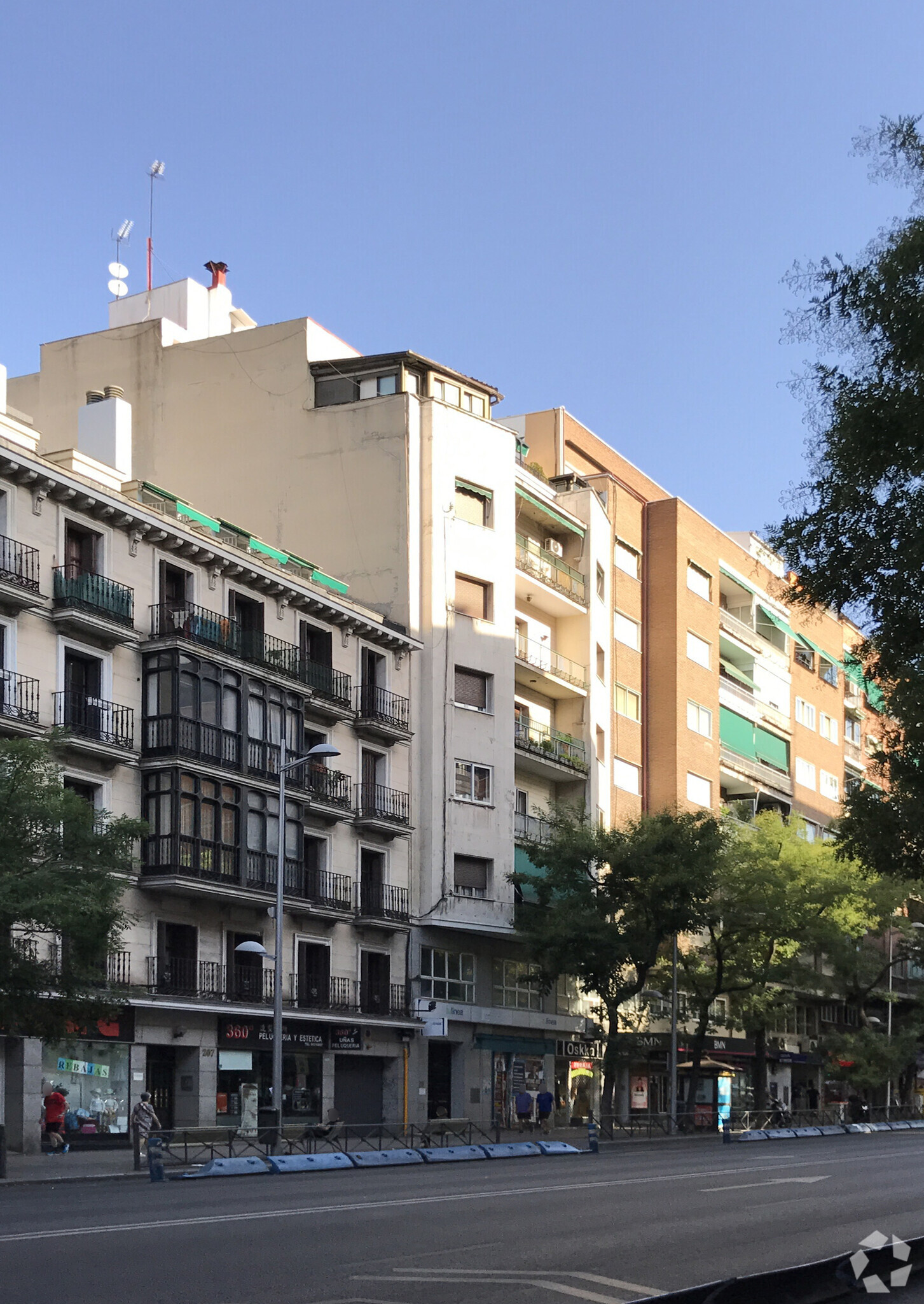 Calle Bravo Murillo, 209, Madrid, Madrid for lease Building Photo- Image 1 of 3