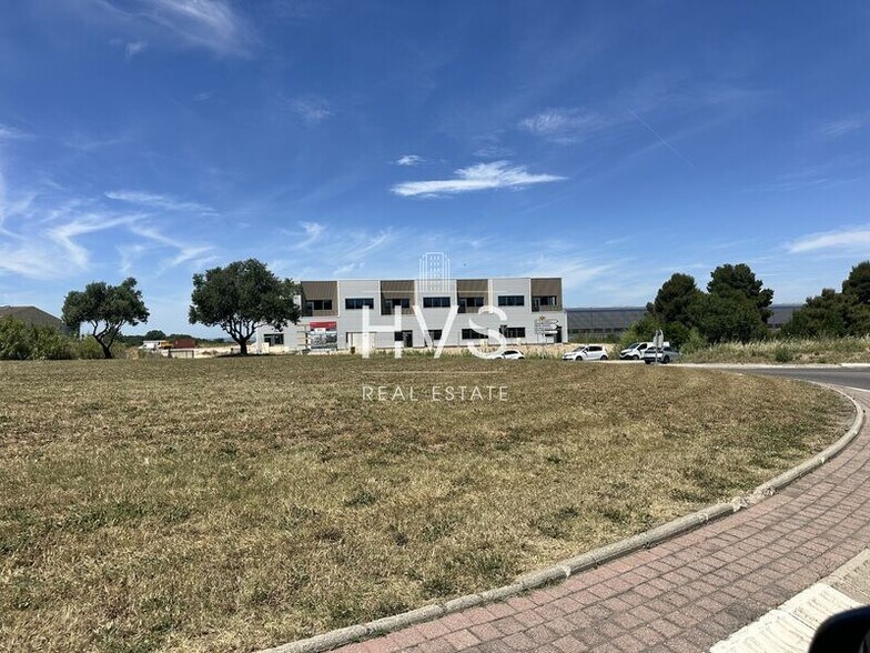Flex in Marignane for sale - Building Photo - Image 3 of 11