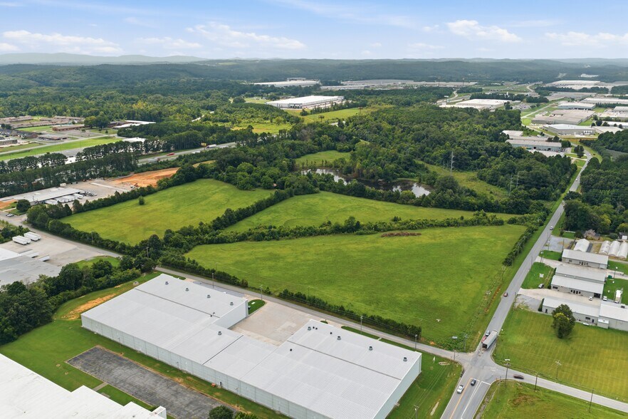 489 Old Belwood Rd SE, Calhoun, GA à vendre - Photo du bâtiment - Image 3 de 16