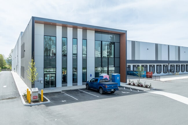 Plus de détails pour 15030 54A Av, Surrey, BC - Industriel à louer