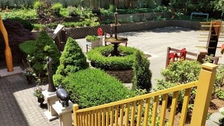 Plus de détails pour 98 W Center St, Douglas, MI - Commerce de détail à vendre