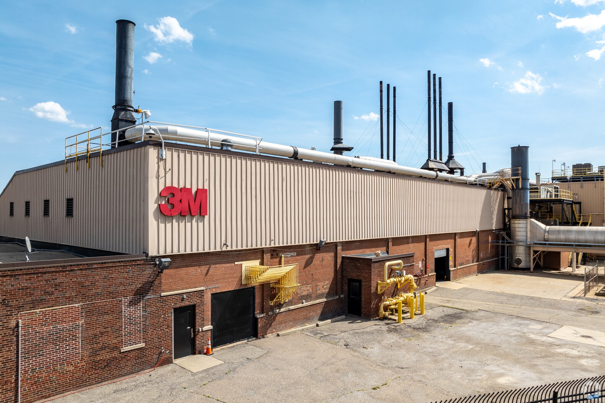11900 E 8 Mile Rd, Detroit, MI for sale Primary Photo- Image 1 of 5