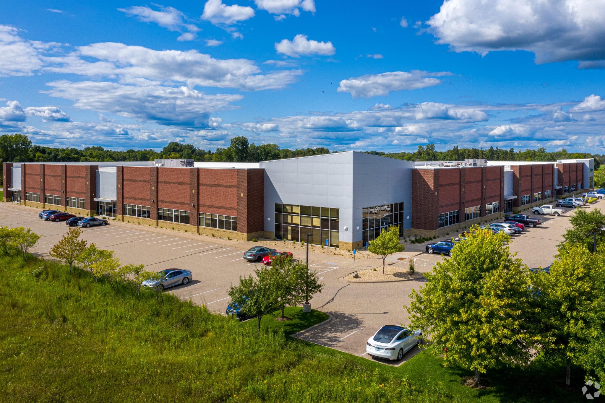 3785 Pheasant Ridge Dr NE, Blaine, MN for lease Building Photo- Image 1 of 8