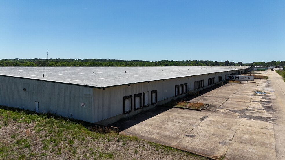 6451 Highway 15 N, Blue Mountain, MS à vendre - Photo du bâtiment - Image 3 de 8