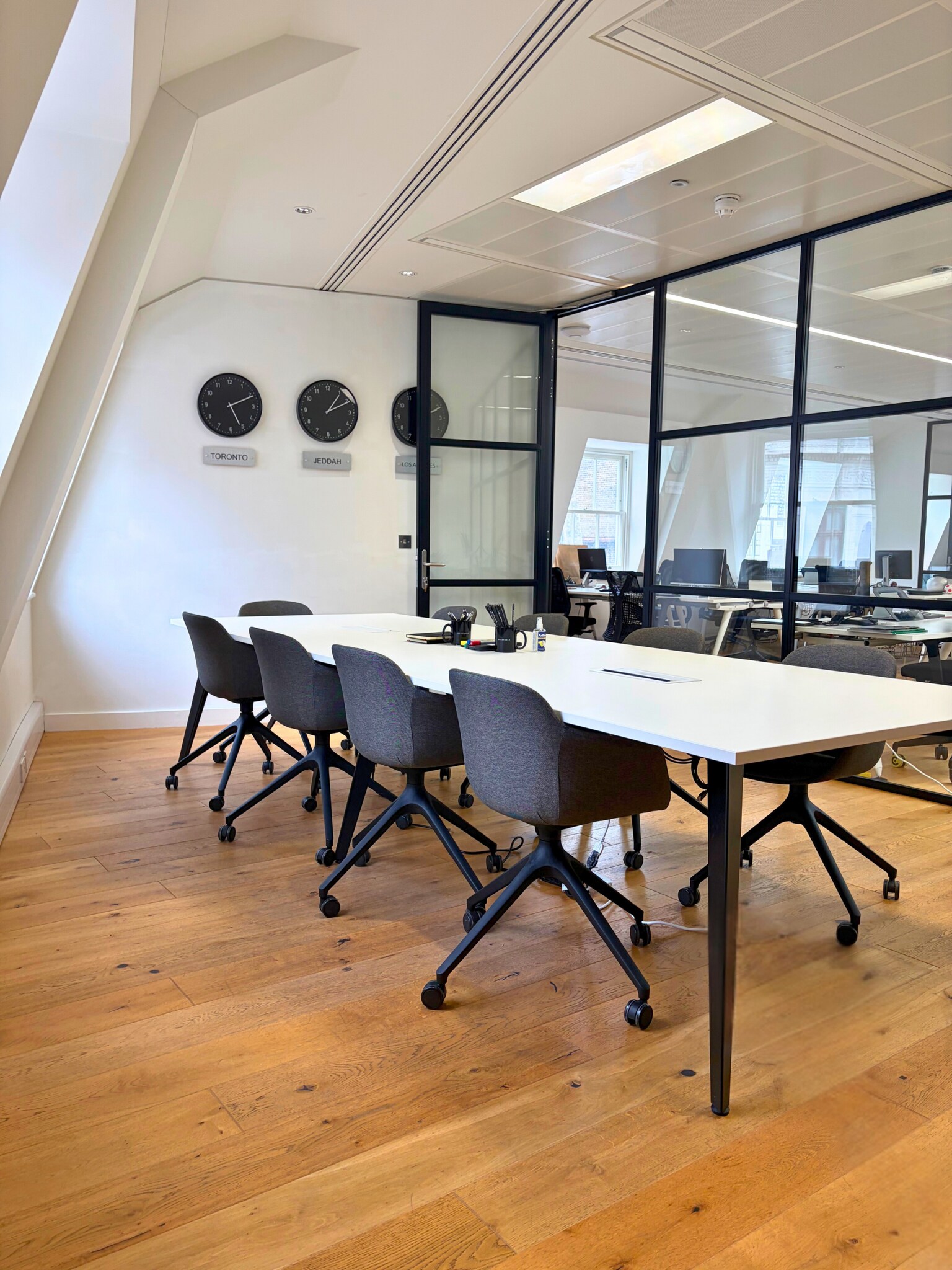 56 Berwick St, Londres à louer Photo intérieure- Image 1 de 4