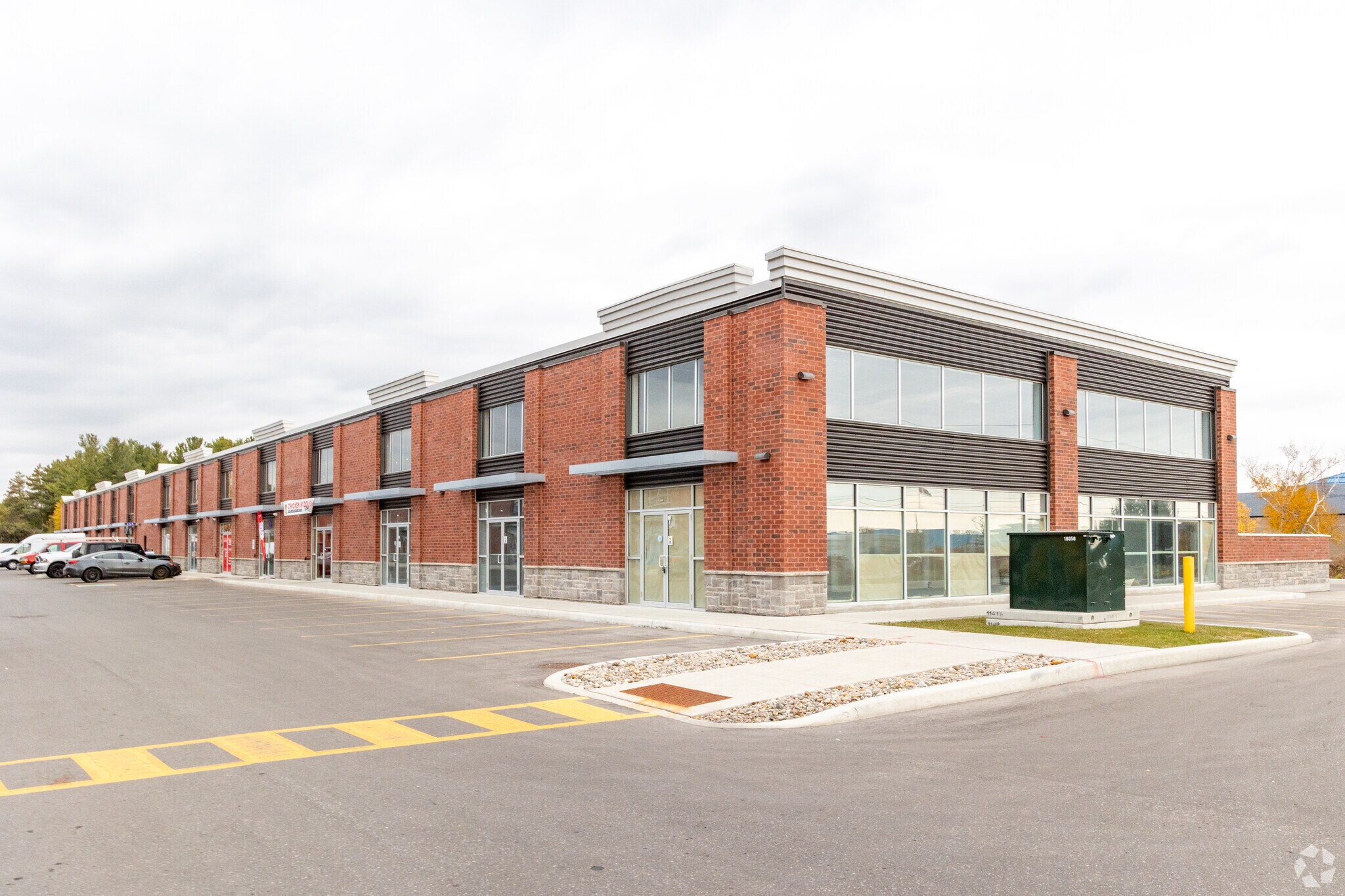 452 Taunton Rd W, Oshawa, ON à vendre Photo principale- Image 1 de 1