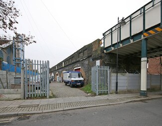 Plus de détails pour Industriel à louer
