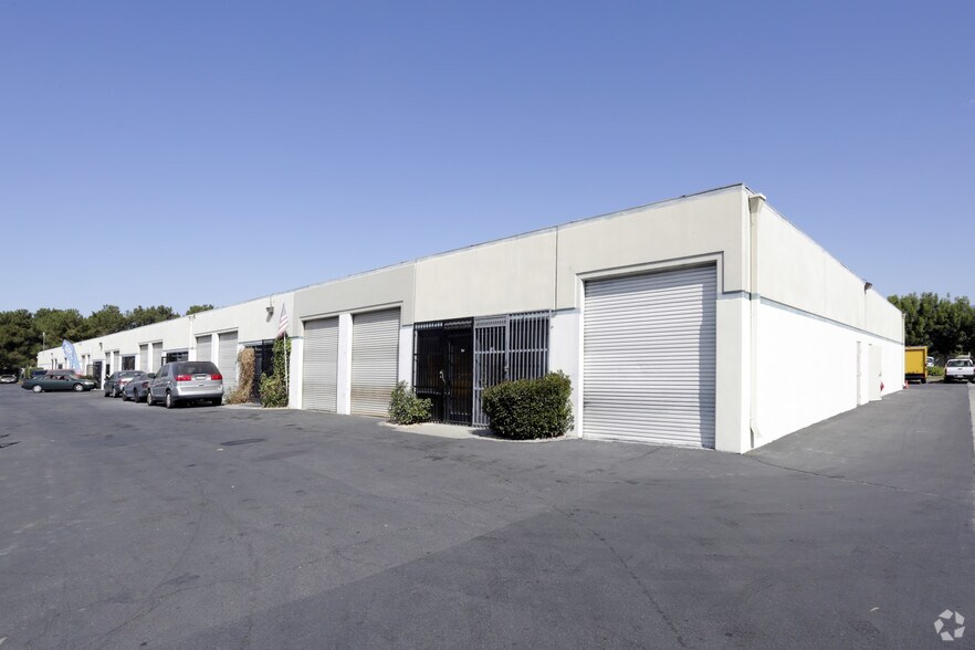 750 E Central Ave, San Bernardino, CA à louer - Photo du bâtiment - Image 3 de 9