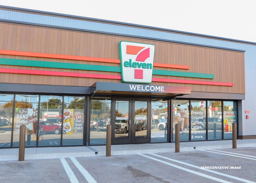 2703 Ovilla, Glenn Heights, TX à vendre - Photo du bâtiment - Image 2 de 4