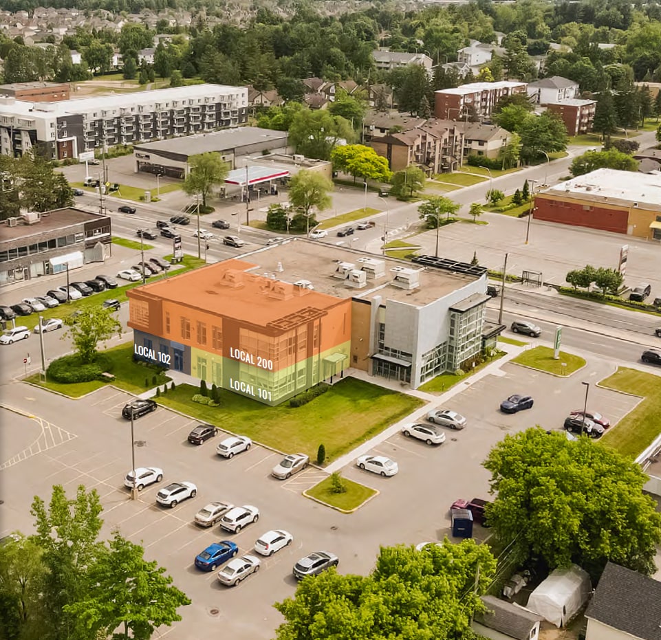 1070 Boul du Curé-Labelle, Blainville, QC for sale Interior Photo- Image 1 of 2