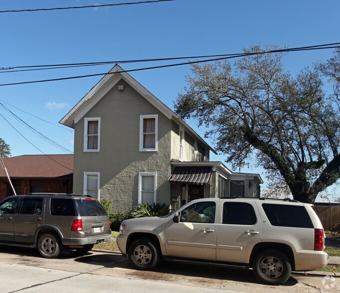 107 S Cherry St Ext S, Hammond, LA à louer - Photo principale - Image 1 de 2