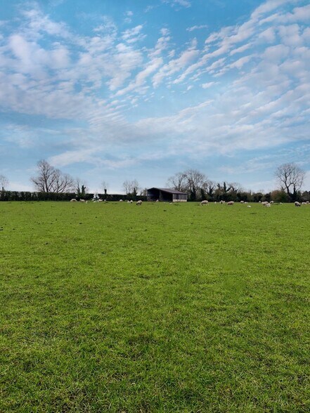 Hollywell Ferry Rd, Fen Drayton à vendre - Photo du bâtiment - Image 2 de 3