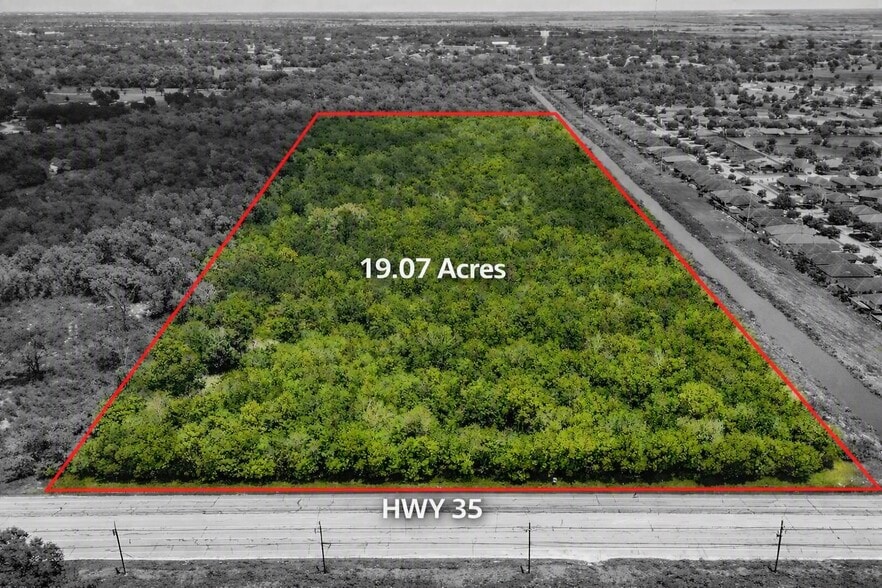 0 Hwy 35 - CR 133 - 19.07ac, Alvin, TX for sale - Building Photo - Image 3 of 19