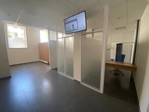 Bureau dans La Ciotat à louer Photo intérieure- Image 2 de 7