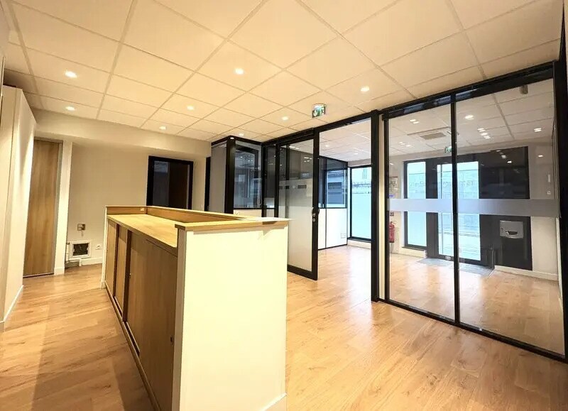 Bureau dans Lyon à louer - Photo intérieure - Image 3 de 10