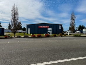 7635 Betti Ln NE, Olympia, WA for lease Building Photo- Image 1 of 1