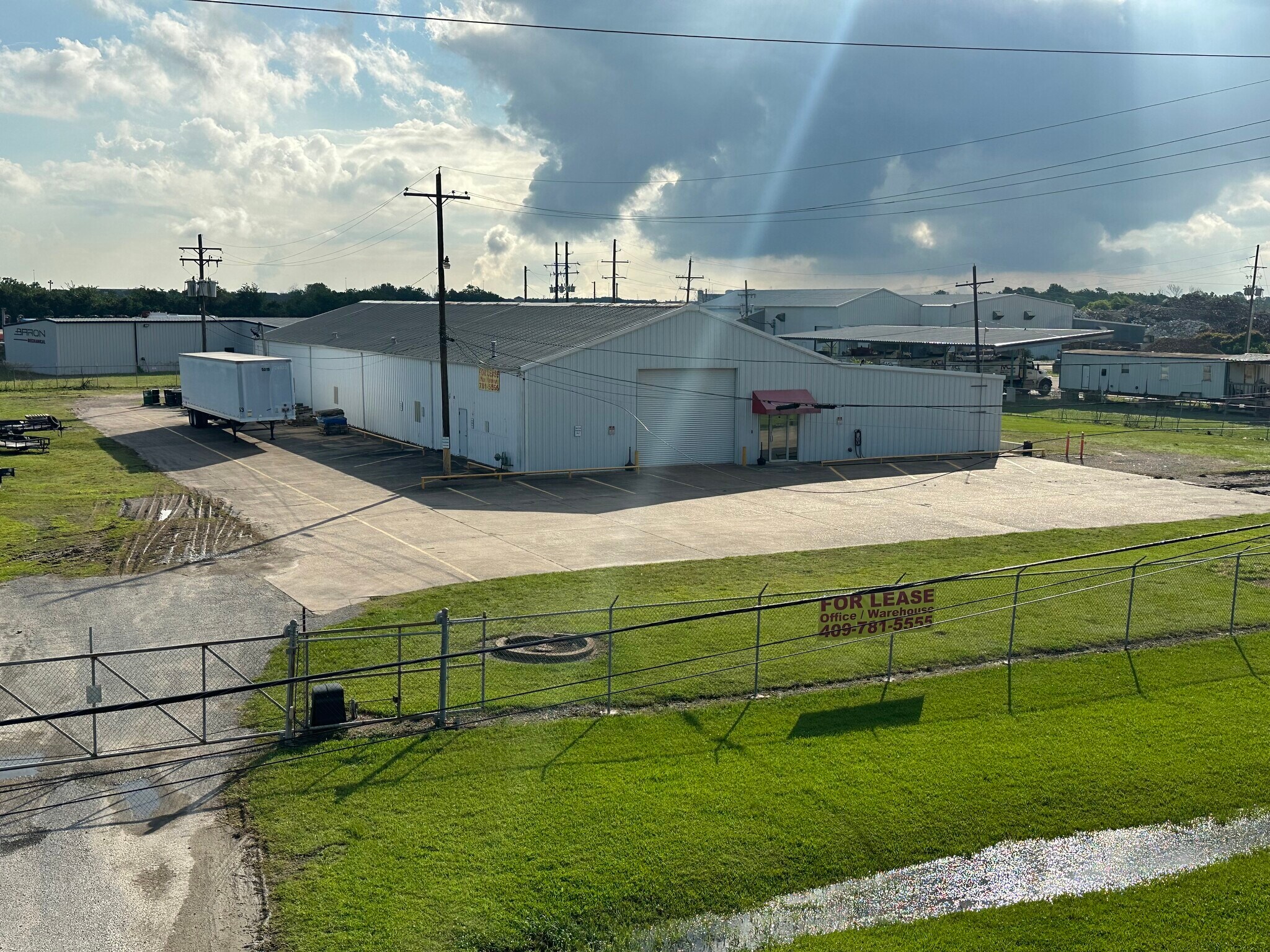 700 Fm-365, Port Arthur, TX à louer Photo du bâtiment- Image 1 de 3