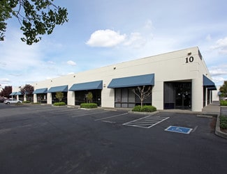 Plus de détails pour 10 N East St, Woodland, CA - Local d'activités à louer